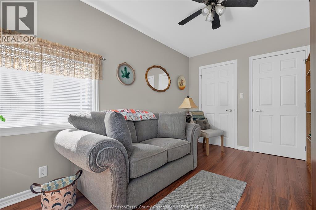 519 MCKAY - 24