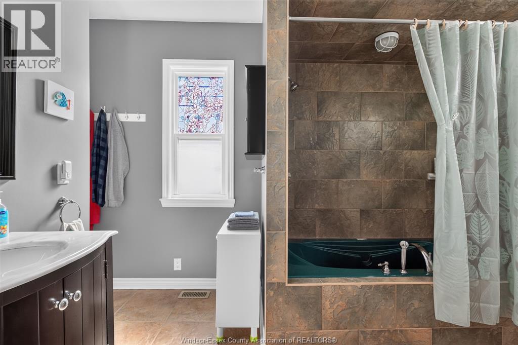 519 MCKAY - 25