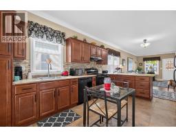 519 Mckay, Windsor, ON N9B1Z7 Photo 13