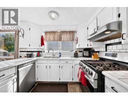 102 4 Avenue SE - photo 14