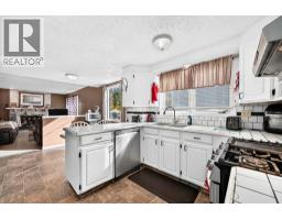 102 4 Avenue SE - photo 15