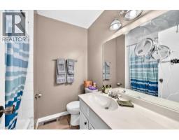 102 4 Avenue SE - photo 26