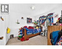 102 4 Avenue SE - photo 29