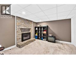 102 4 Avenue SE - photo 32