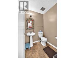 102 4 Avenue SE - photo 22