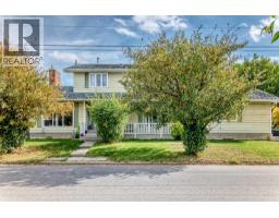 102 4 Avenue SE - photo 47