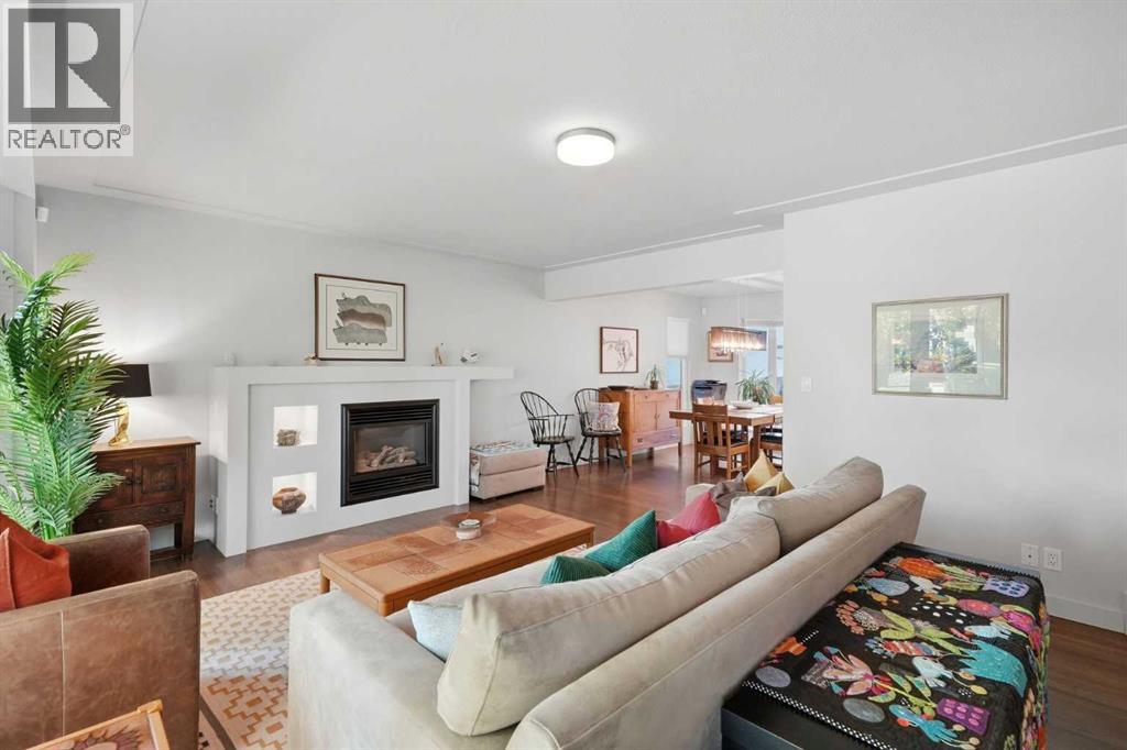2515 19A Street SW - Image 3