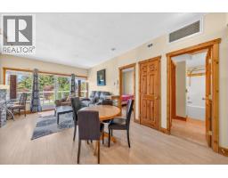4pc Ensuite bath - 701 14a Crescent Unit# 214, Invermere, BC V0A1K0 Photo 6