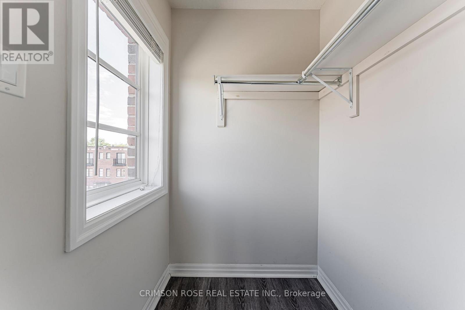 70 Plains Road West — photo 17