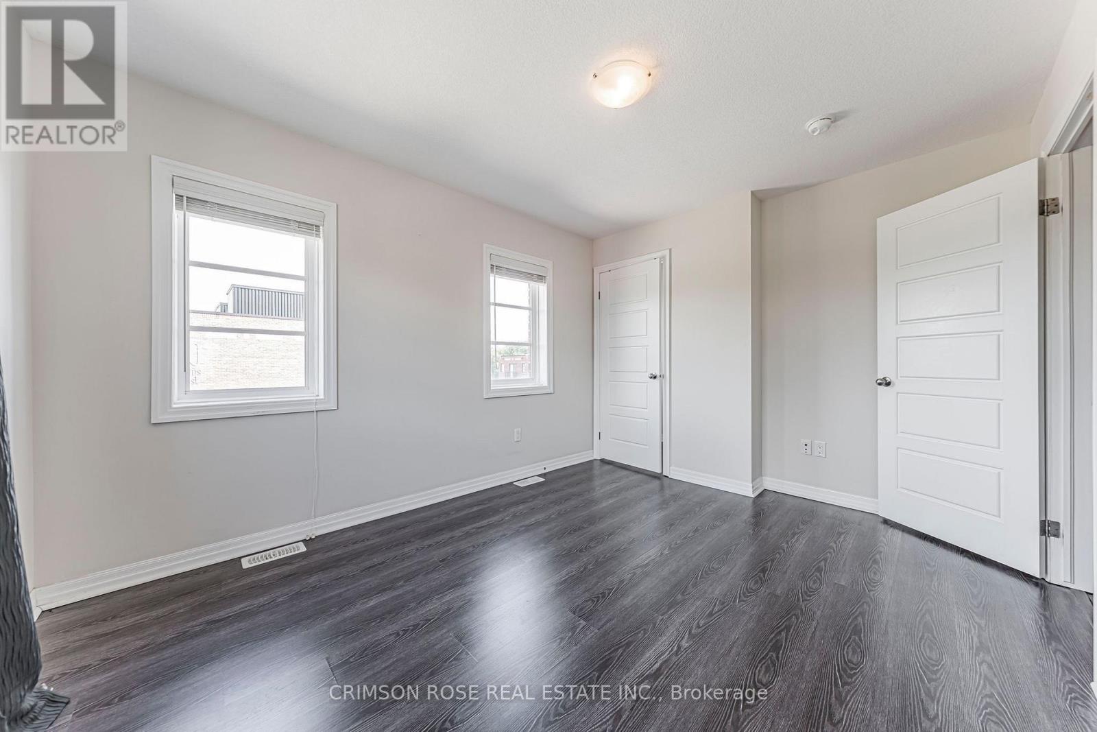 70 Plains Road West — photo 16