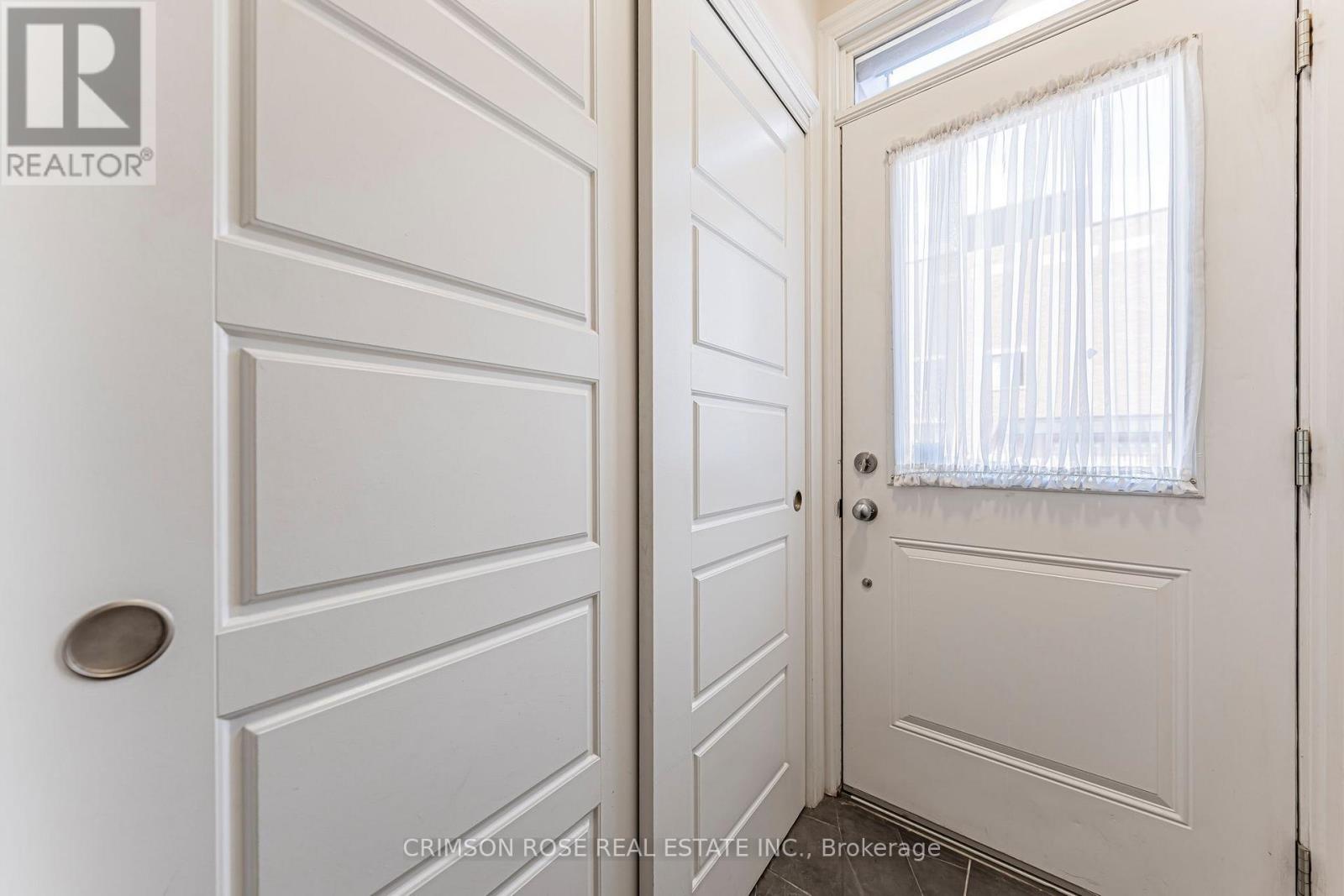 70 Plains Road West — photo 19