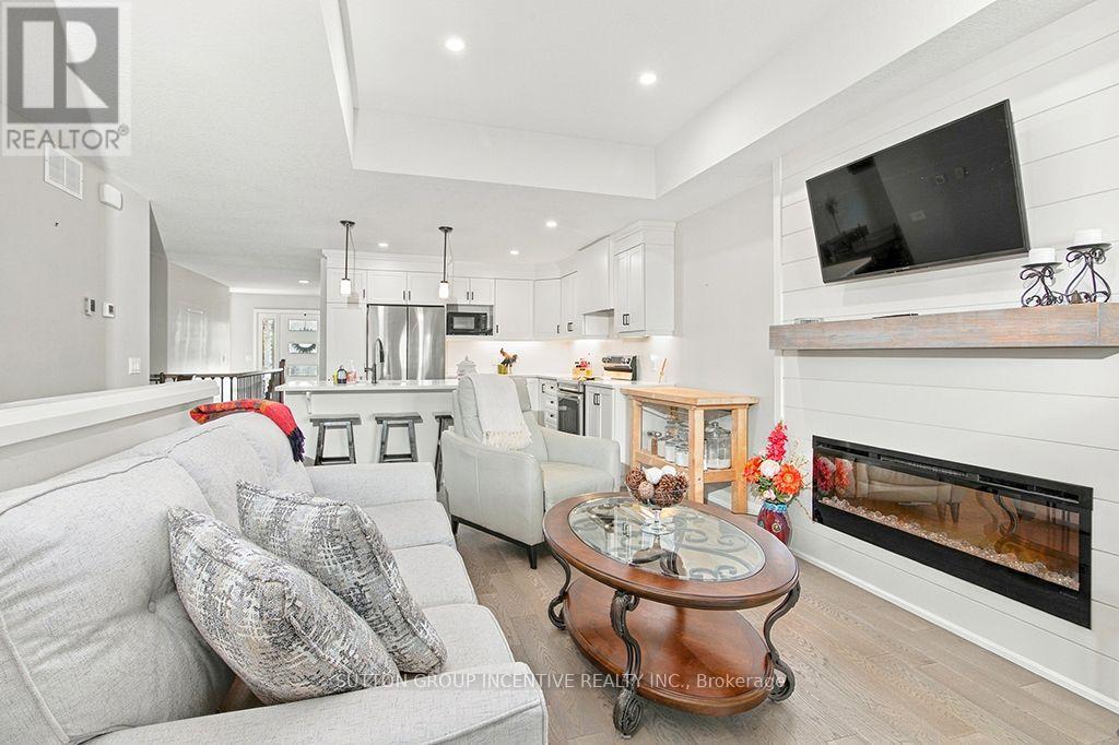 103 JEFFEREY WAY - 19
