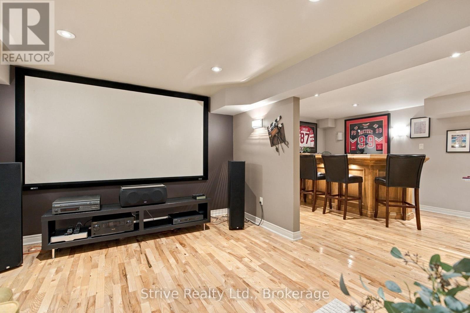 40 MCLELLAN DRIVE - 37