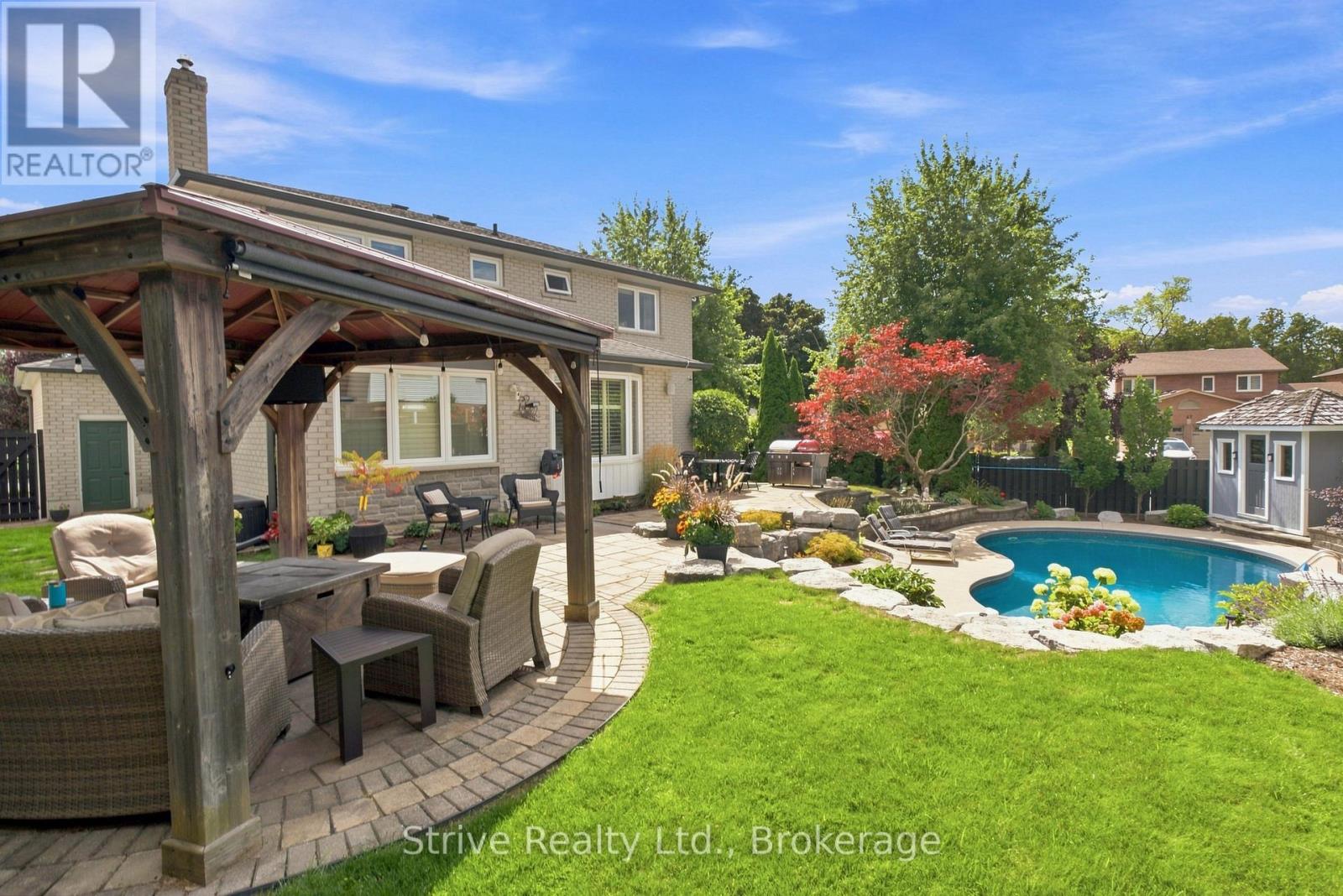 40 MCLELLAN DRIVE - 44