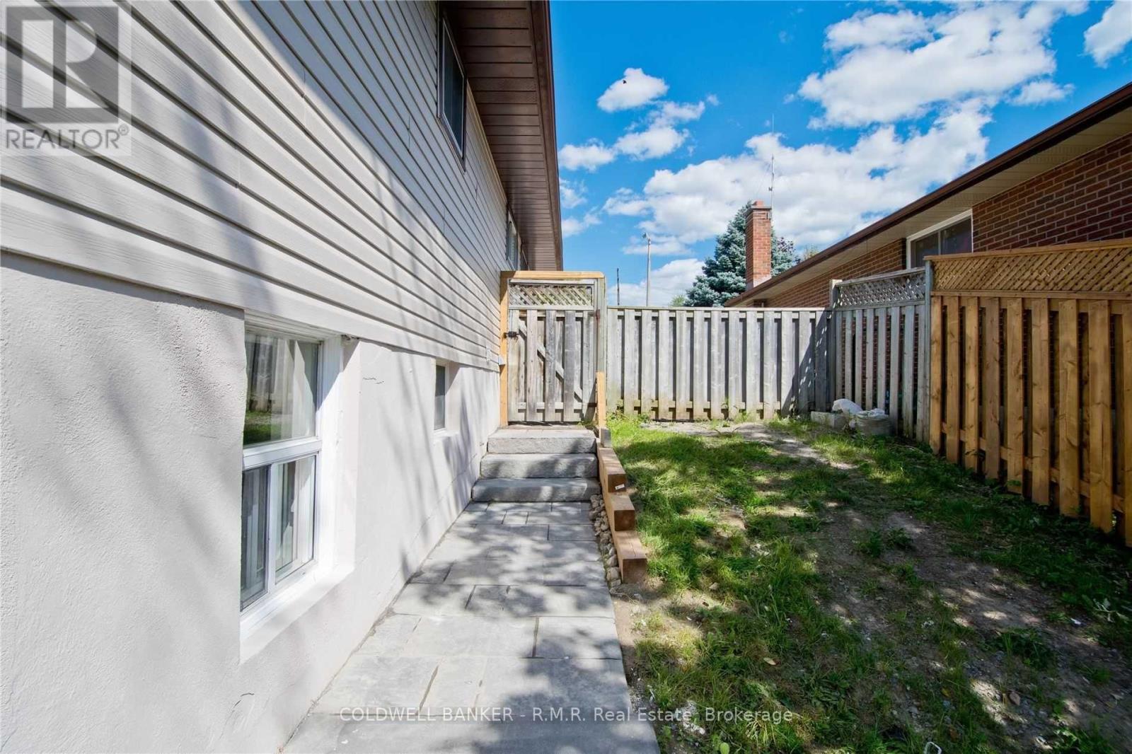 Lower- 760 Ashley Court, Oshawa, ON photo 7