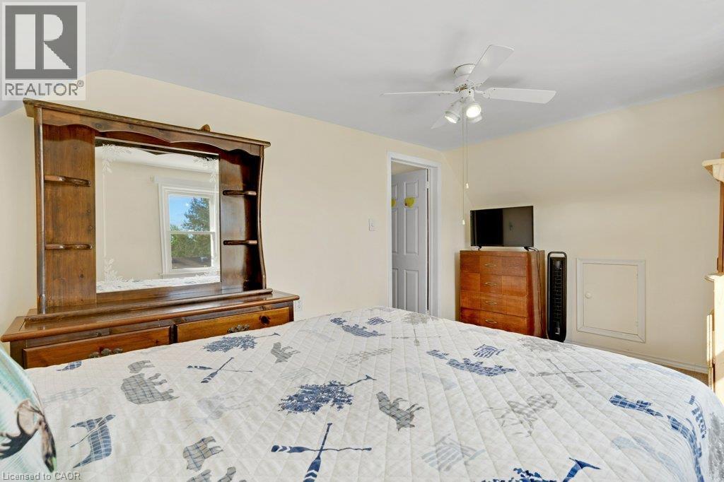 52 THIRD Avenue - Image 33