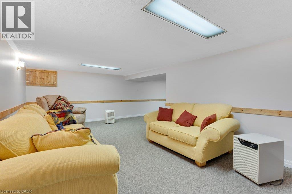 52 THIRD Avenue - Image 38
