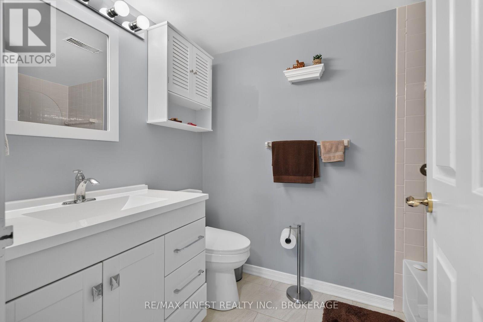 #502 257 BATH ROAD - Image 24