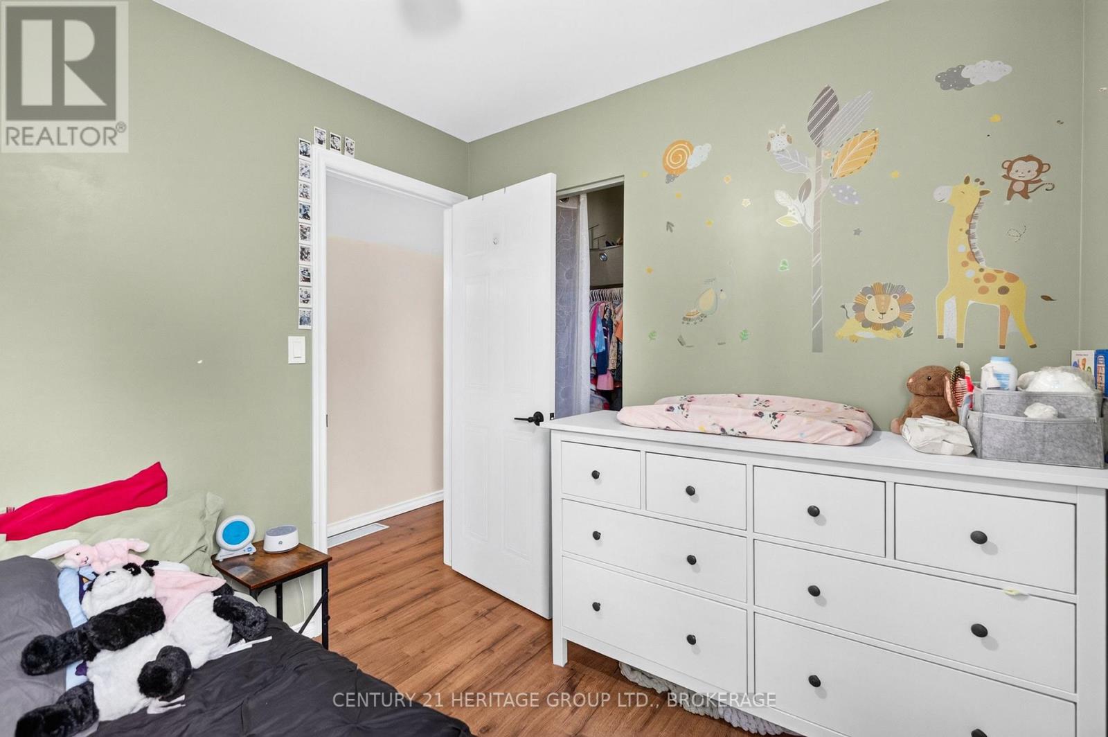 4505 SUSAN DRIVE - Image 19