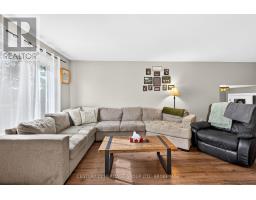 4505 Susan Drive, Elizabethtown Kitley, ON K6T1A3 Photo 7