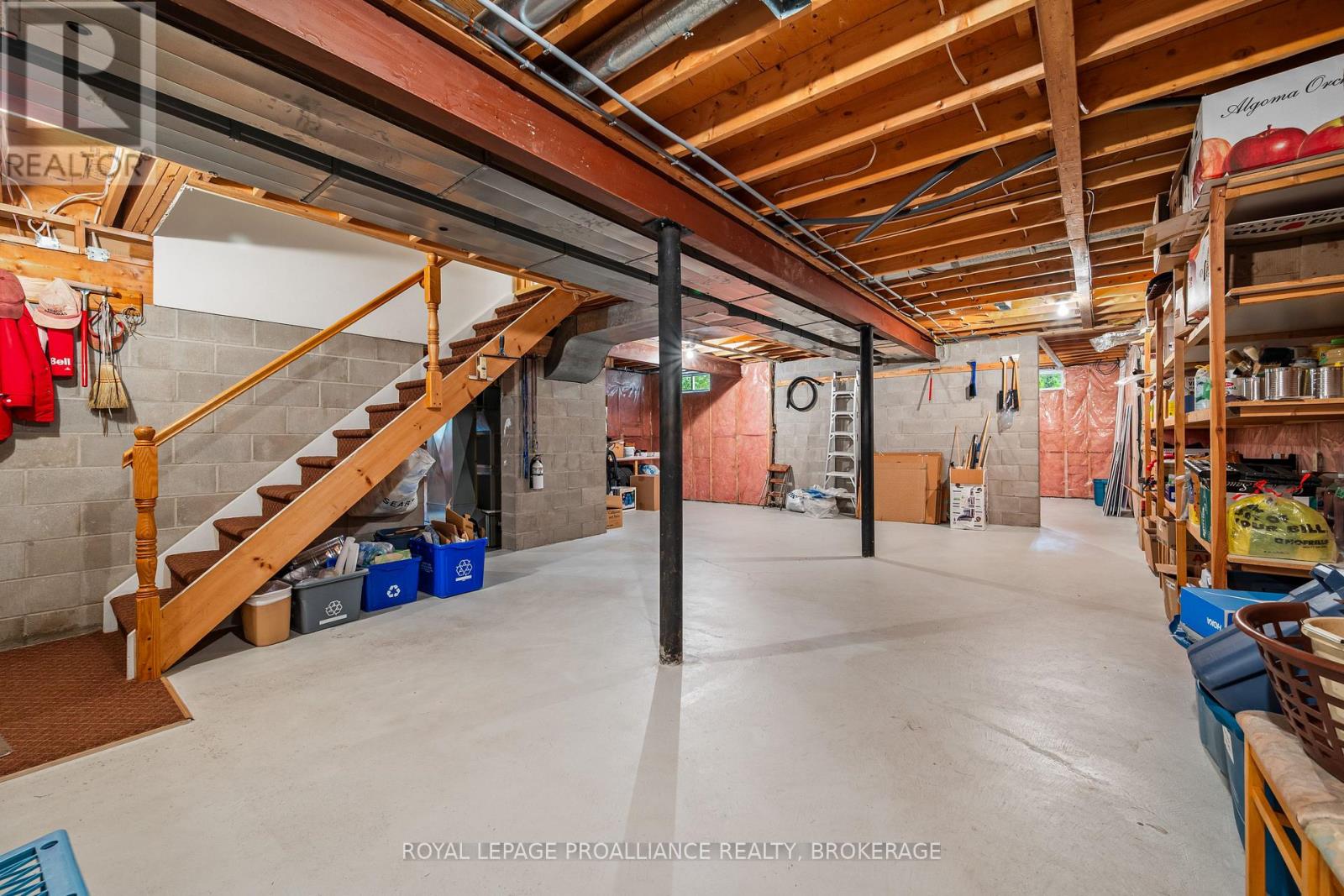 1612 GROUSEWOOD LANE - Image 37