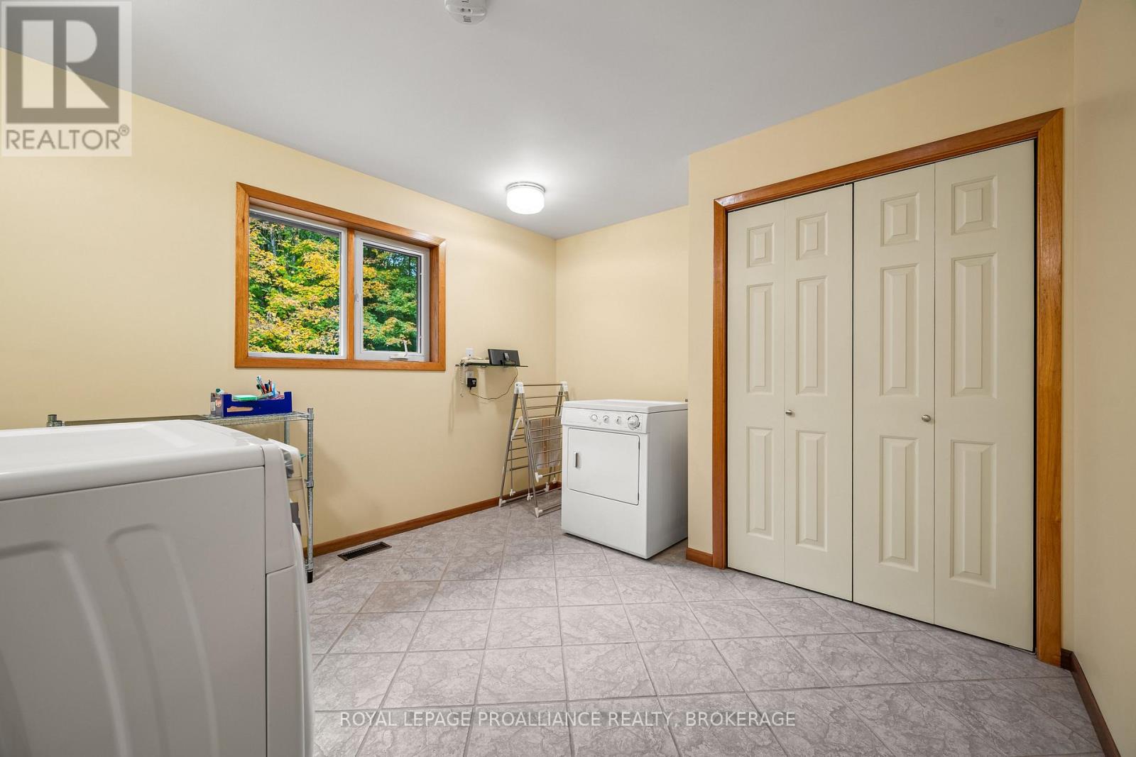 1612 GROUSEWOOD LANE - 9