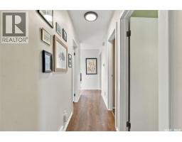 3174 Eastview, Saskatoon, SK S7J3J4 Photo 23