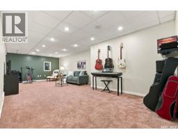 3174 Eastview, Saskatoon, SK S7J3J4 Photo 36