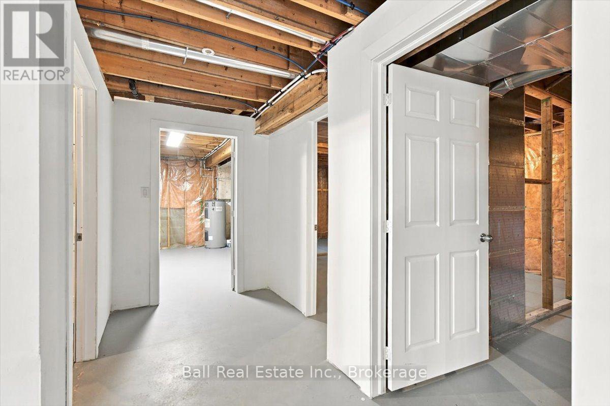 16 Maple Street, Bancroft, ON photo 35