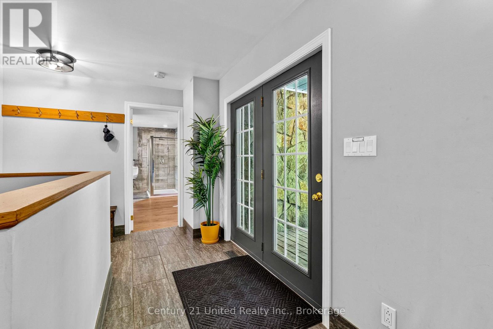 79 OAKRIDGE ROAD - Image 3