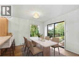 4095 Beam Cres, Saanich, BC V8N5Y7 Photo 16