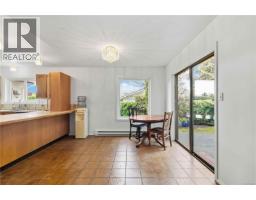 4095 Beam Cres, Saanich, BC V8N5Y7 Photo 15