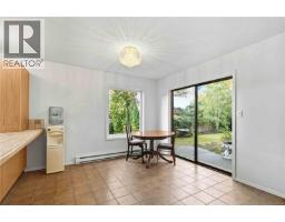 4095 Beam Cres, Saanich, BC V8N5Y7 Photo 17