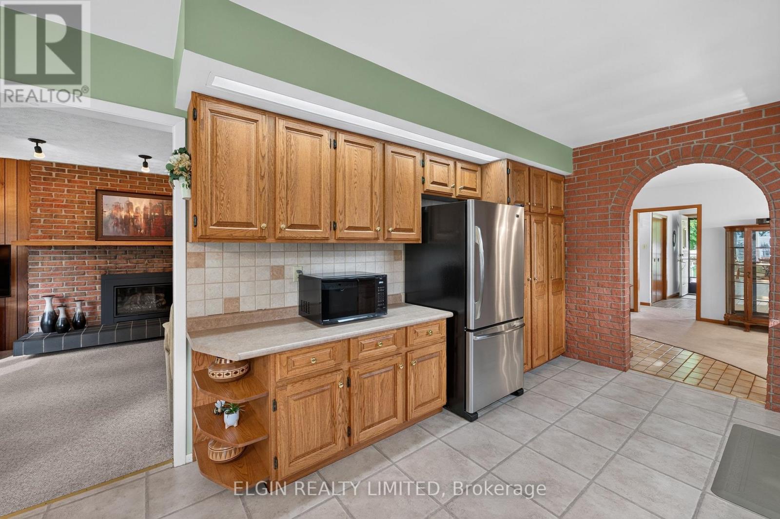 181 LOCUST STREET - Image 25