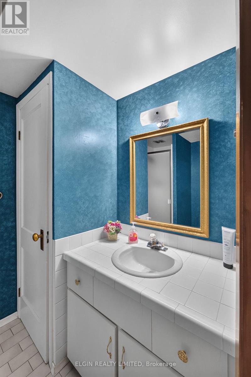 181 LOCUST STREET - 39