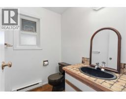 4095 Beam Cres, Saanich, BC V8N5Y7 Photo 46