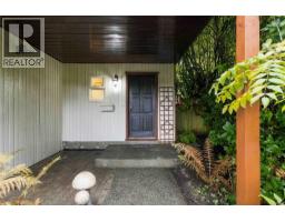 Bathroom - 4095 Beam Cres, Saanich, BC V8N5Y7 Photo 7
