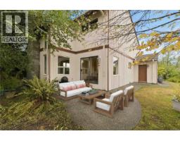 4095 Beam Cres, Saanich, BC V8N5Y7 Photo 50