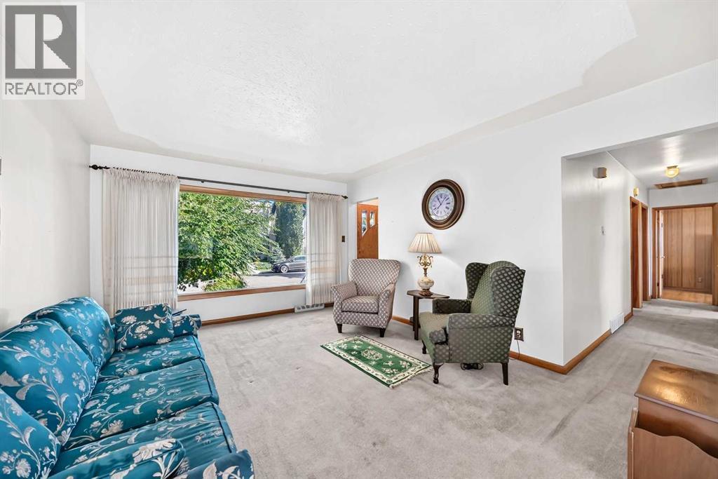 435 51 Avenue - 27