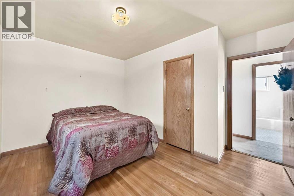 435 51 Avenue - 30