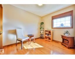 3764 30 St Nw, Edmonton, AB T6T1H6 Photo 26
