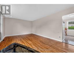 1613 Queensdale Avenue, Ottawa, ON K1T1J4 Photo 7