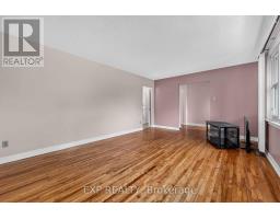 1613 Queensdale Avenue, Ottawa, ON K1T1J4 Photo 8