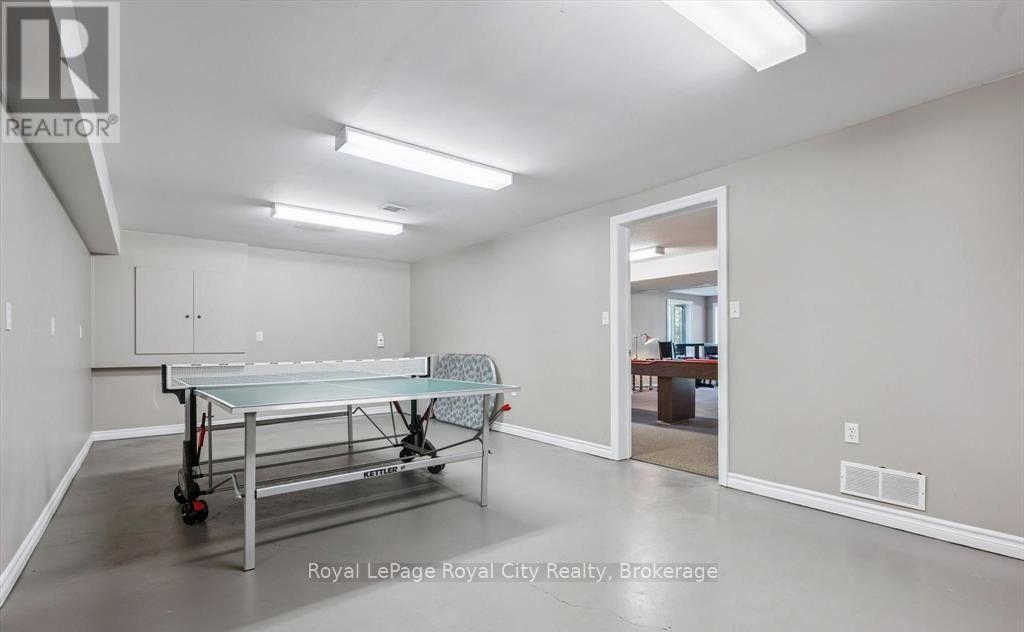 46 TERRAVIEW CRESCENT - 37