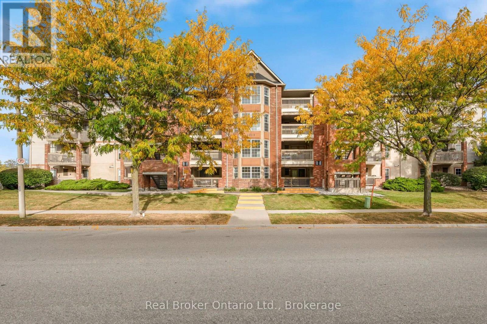 Photo of 204 - 4015 KILMER DRIVE