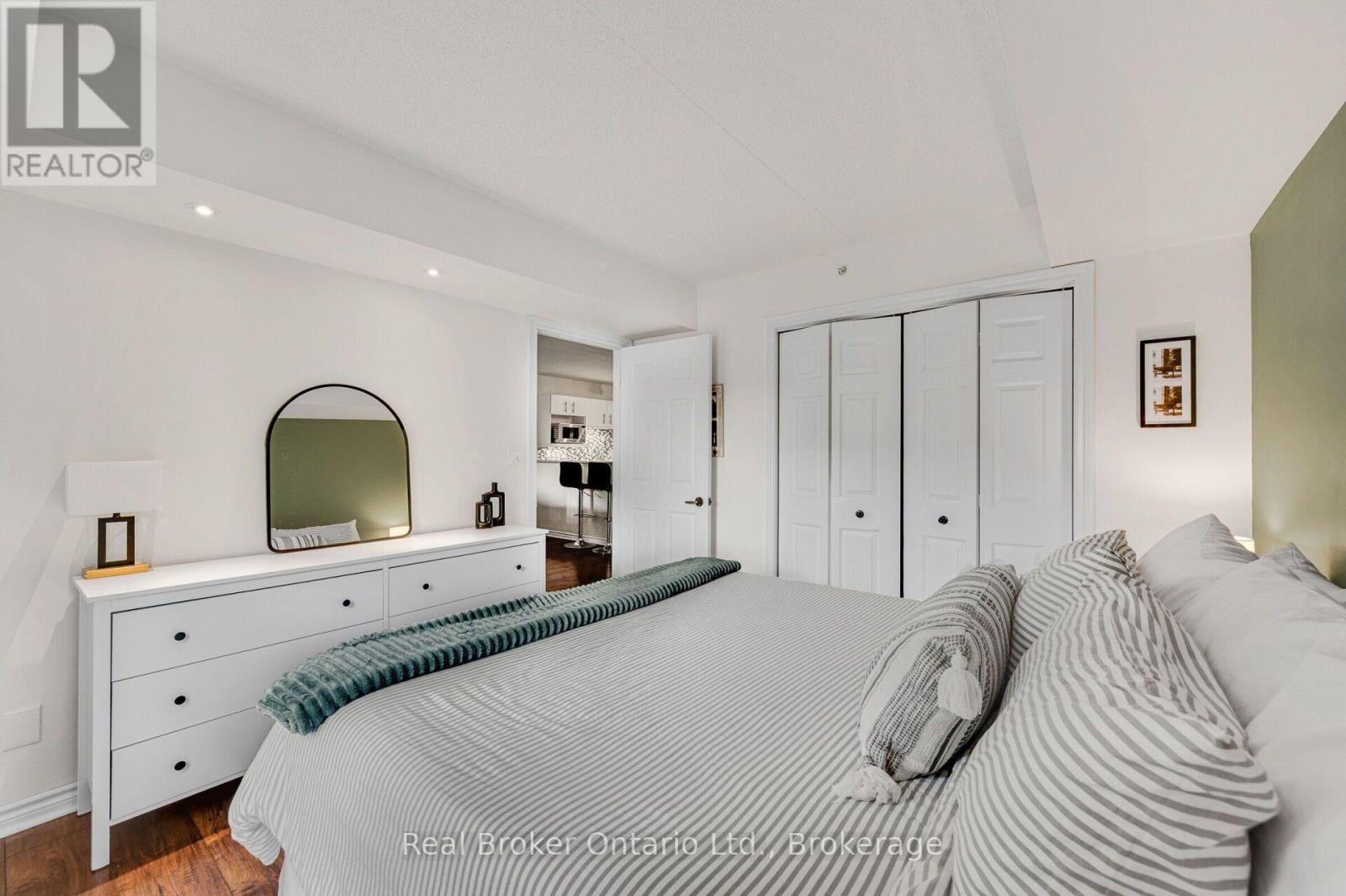 #204 4015 KILMER DRIVE - Image 20