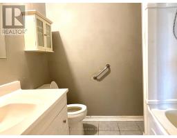 110/112 Lorne Street, Smiths Falls, ON K7A3L1 Photo 14