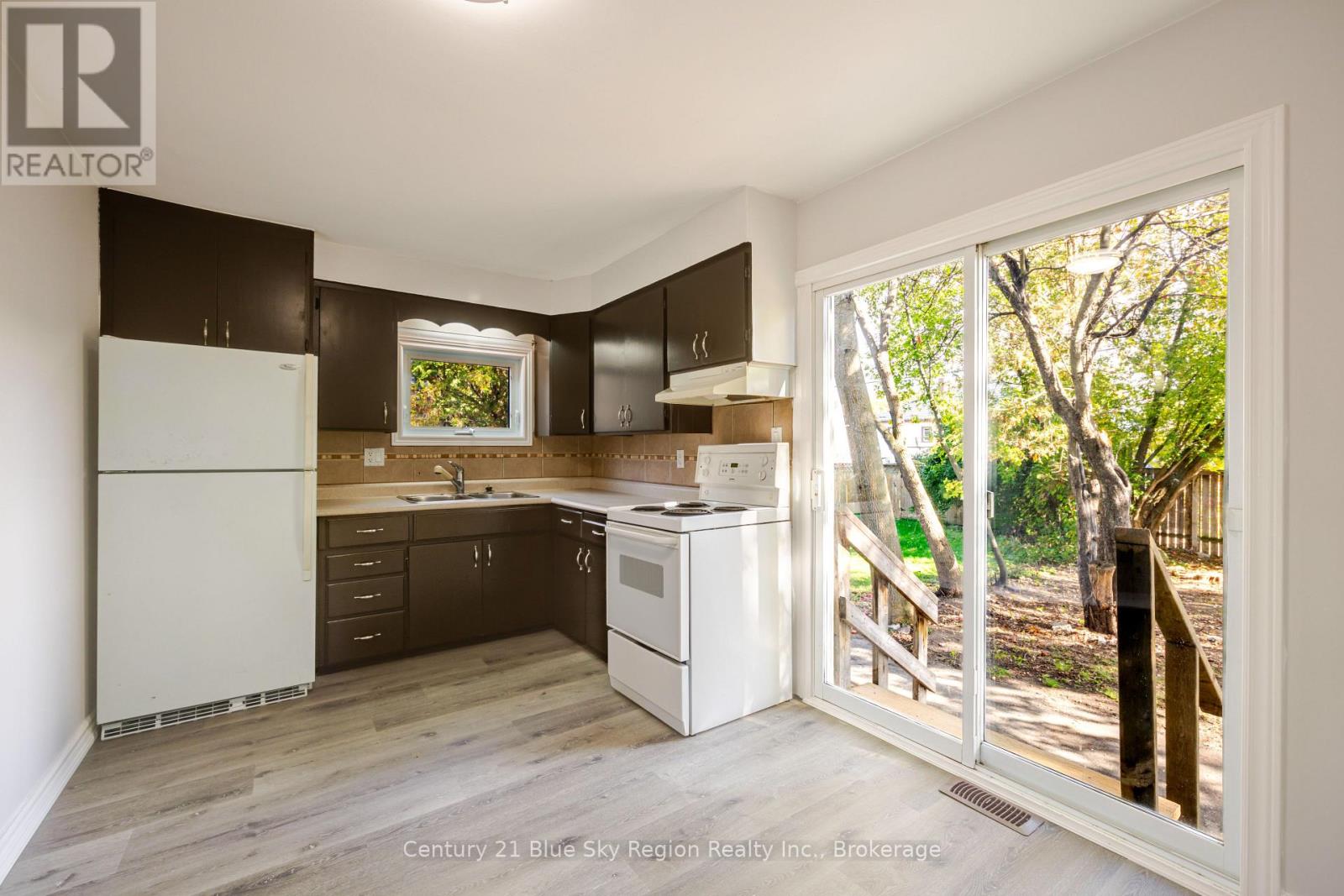 1133 FRANKLIN STREET - Image 16