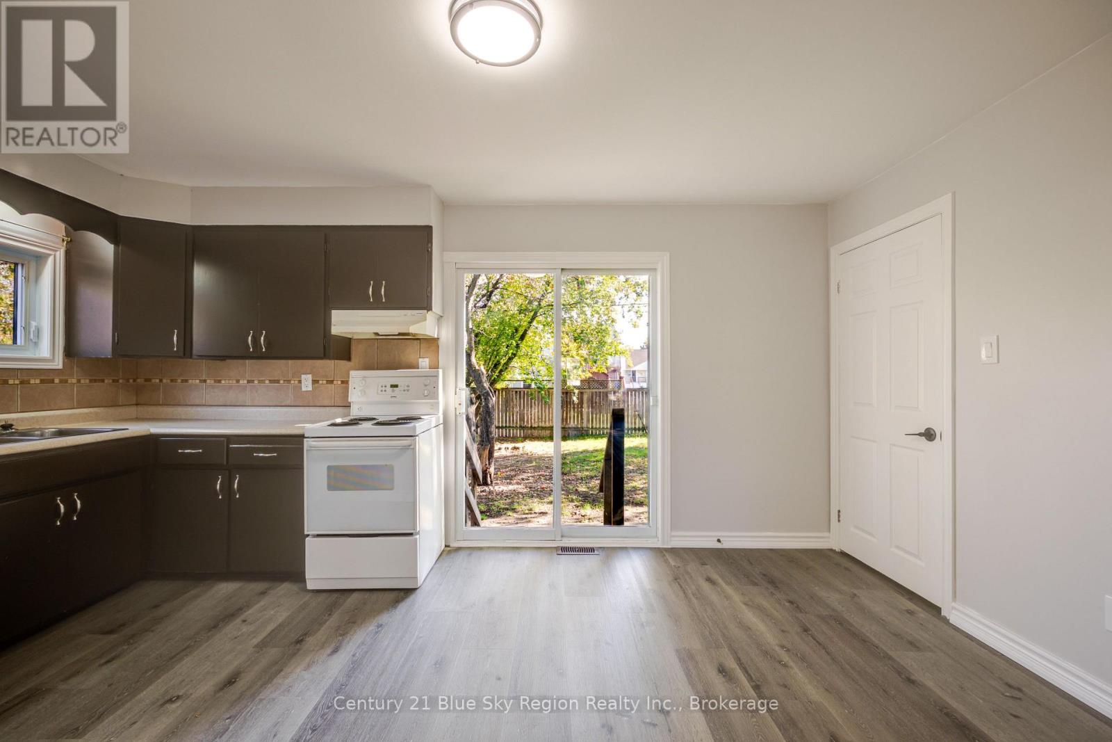 1133 FRANKLIN STREET - 17