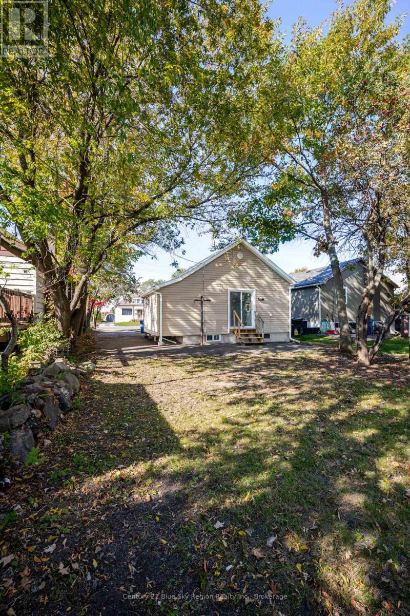 1133 FRANKLIN STREET - Image 22